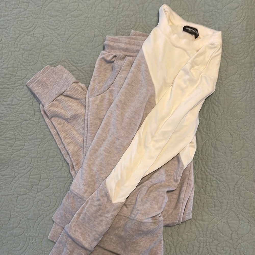 Summersalt Lounge set